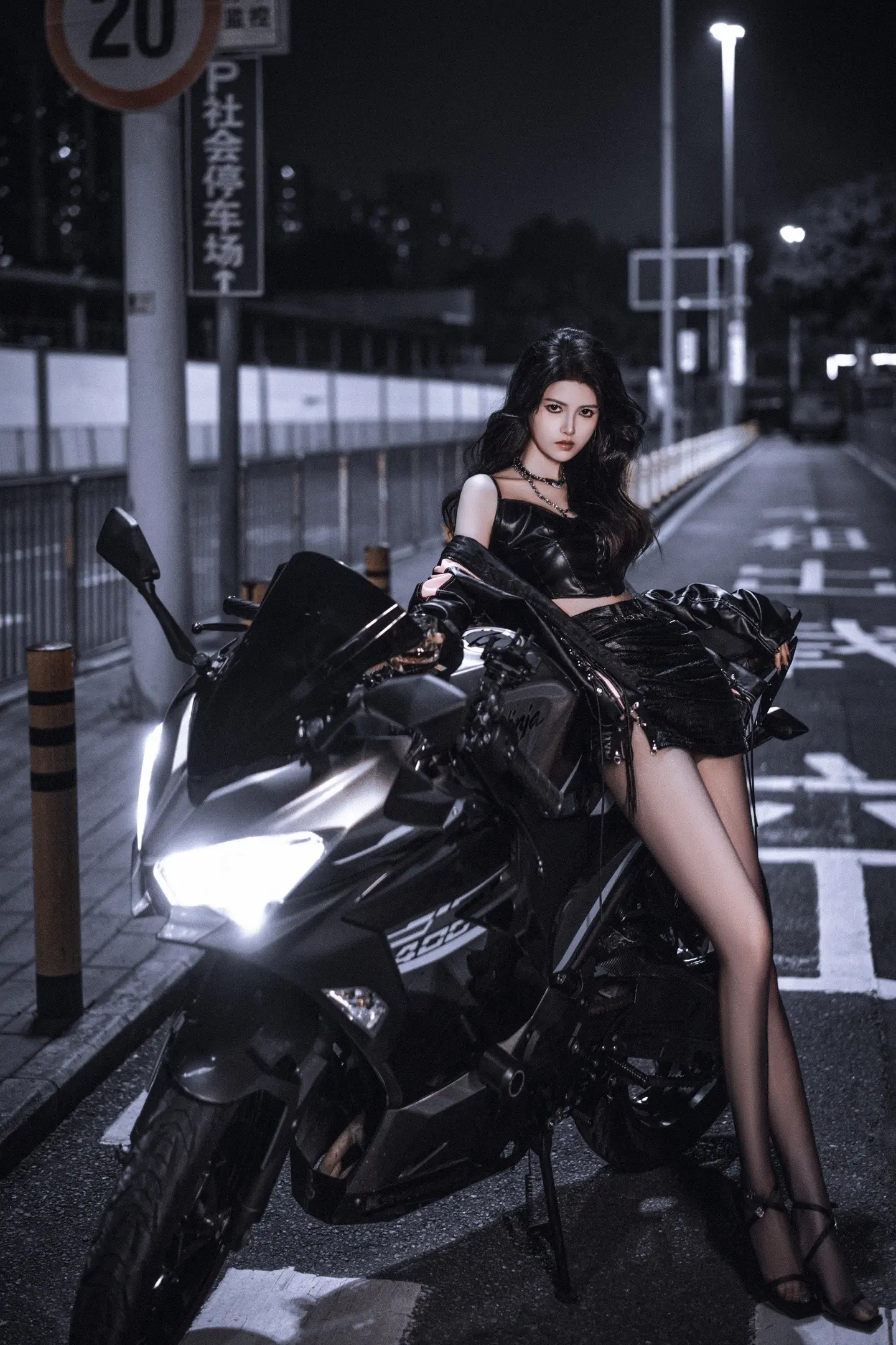 扫码下载吃瓜合集